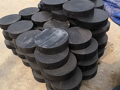马龙区板式橡胶支座由若干层橡胶片与薄钢板经加压硫化